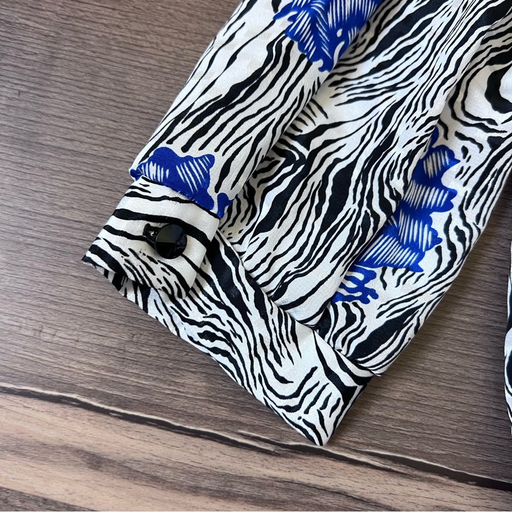 Vintage 80s Evanna Pleated Skirt & Blouse Set - Zebra & Blue Flower Print - Sz M - Picture 12 of 17